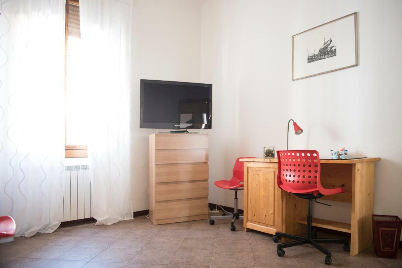 "Il Ponte" Apartment In Florencia Exterior foto